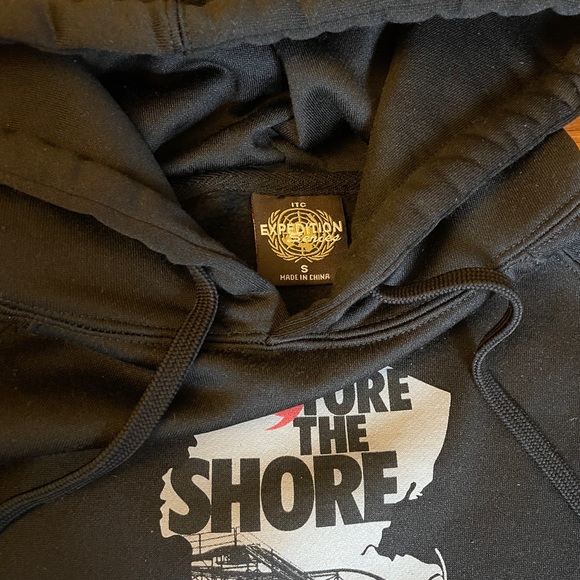 Long Sleeve Hooded Pullover - Picture 3 of 5